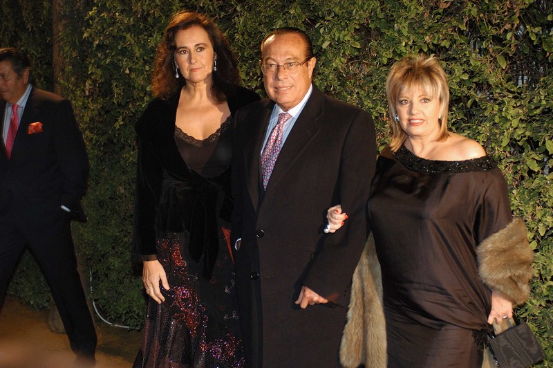 Carmen Tello, el torero Curro Romero y Mª Teresa Campos