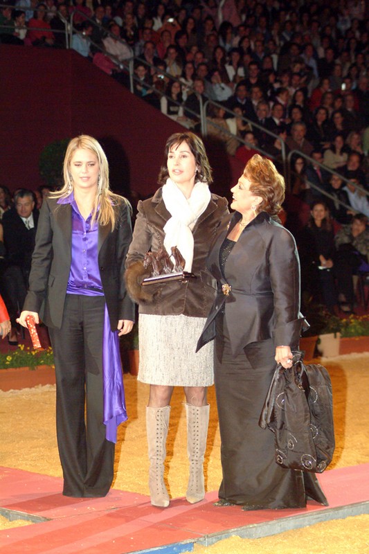 Isabel Sartorius, Carmen Martínez Bordiú y Carmen Sevilla