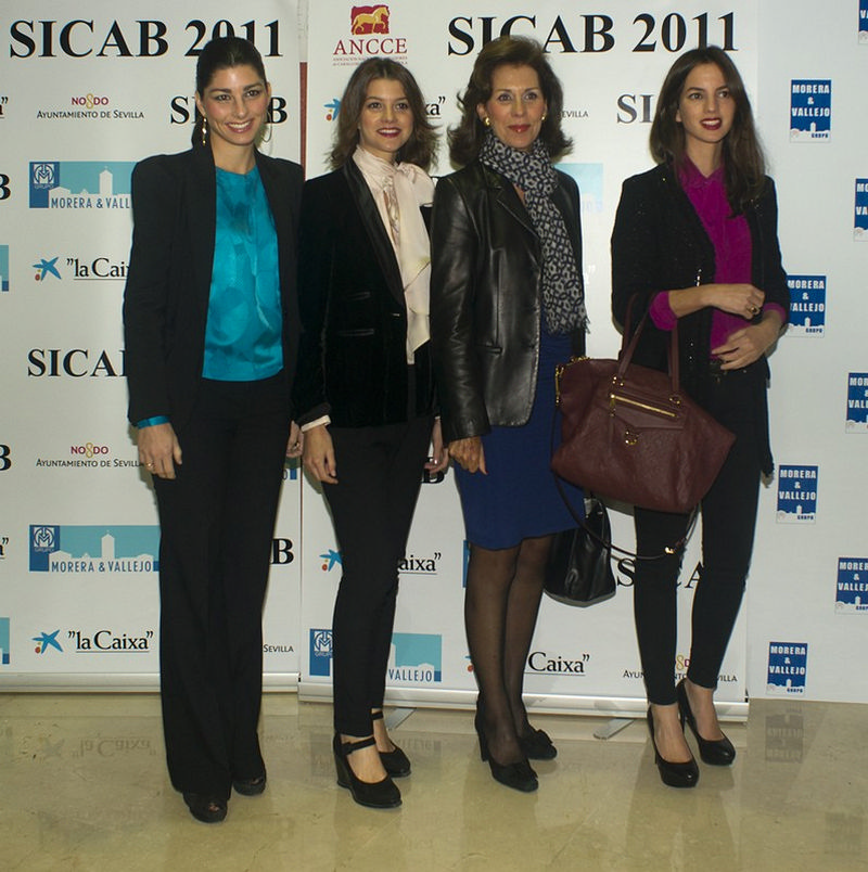 Rocío Peralta, Mercedes Peralta, Mamen Revuelta y Lola Peralta